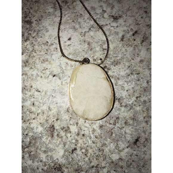 Geode Crystal Pendant w/ Gold Plated Edges on 24" Gold Tone Chain Necklace - Picture 12 of 15